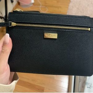 Kate Spade wristlet NEVERE USED